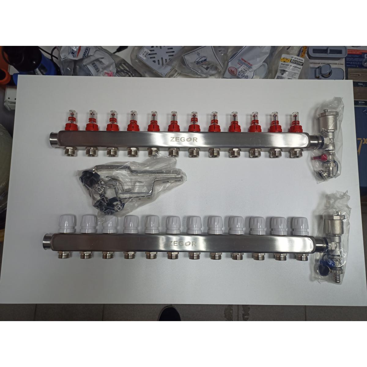 Коллекторный блок QS-18124/18123 с КОНЦЕВЫМИ эл., расходомерами НЕРЖ. 1 х 3/4 12 выходов 